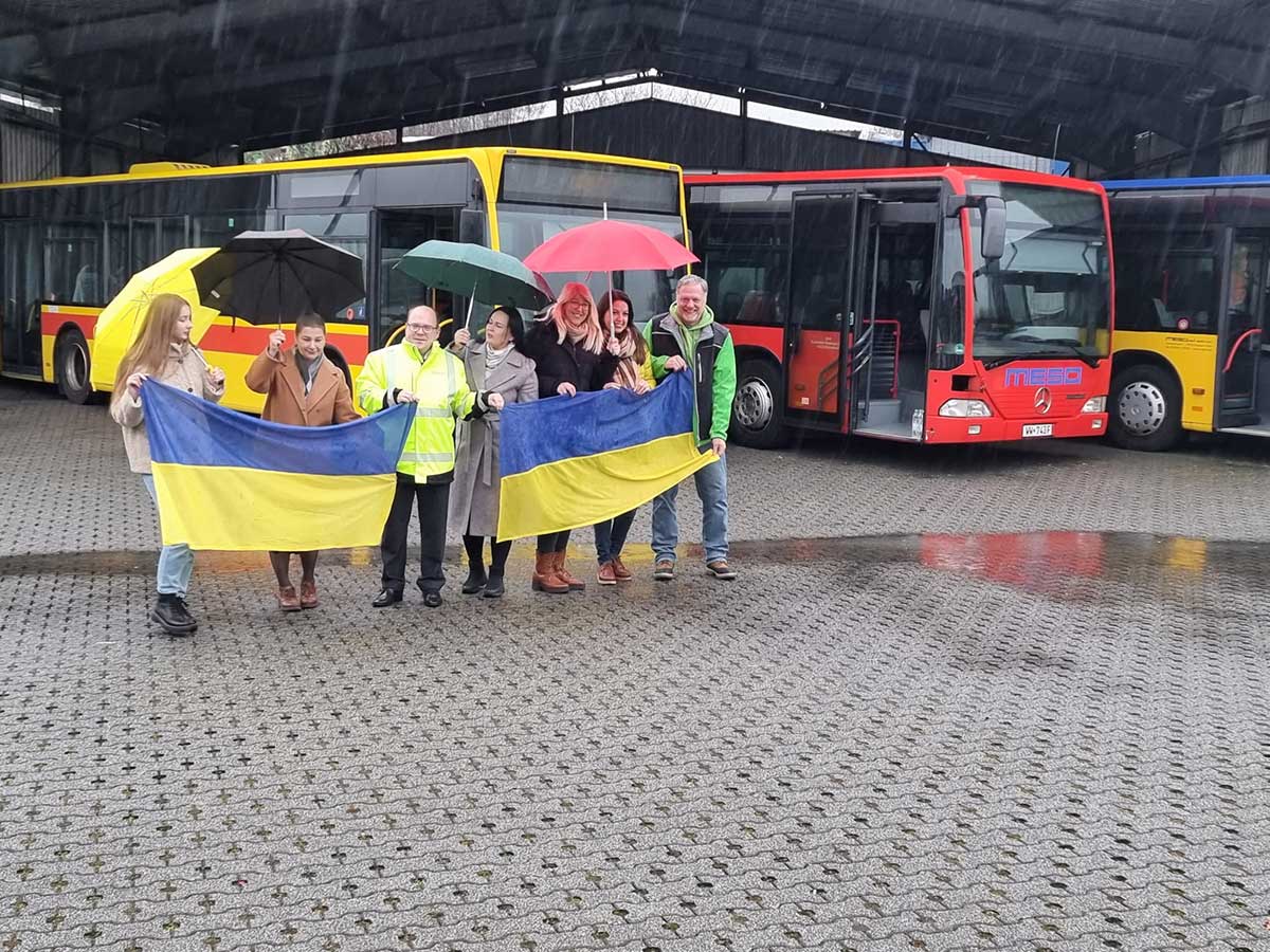 Meso and More und Wäller Helfen spenden erneut neun Busse an die Ukraine
