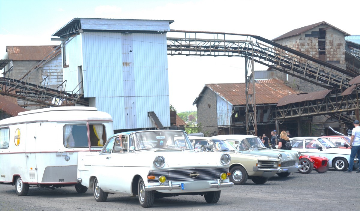 Nostalgie auf vier Rdern: 51. Internationales Alt-Opel Jahrestreffen 2024 im Stffel-Park Enspel