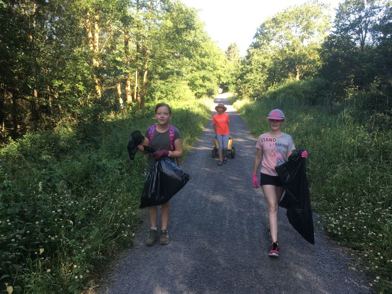 Einsatz von Schlerinnen und Schlern fr thiopische Kinder. Foto: privat