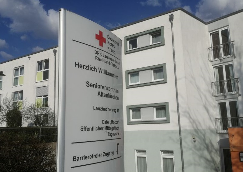 Das DRK-Seniorenzentrum in Altenkirchen versucht mit aller Macht, dem Corona-Virus den Eintritt ins Haus zu verwehren. (Foto: hak)