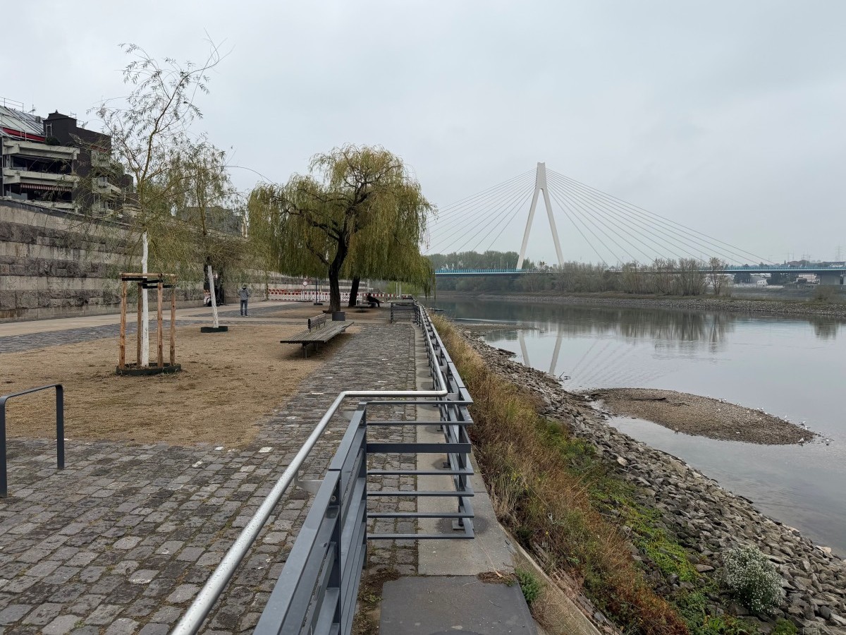 Der Anleger f�r Touristenschiffe soll auf H�he der Pfarrstra�e entstehen (Foto: Ulf Steffenfauseweh)