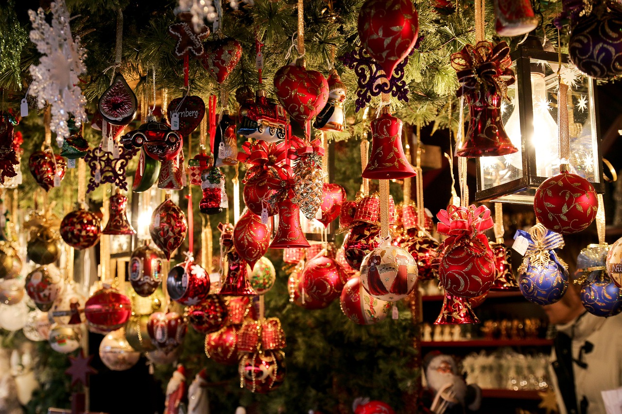 Festlicher Weihnachtsmarkt auf Schloss Arenfels