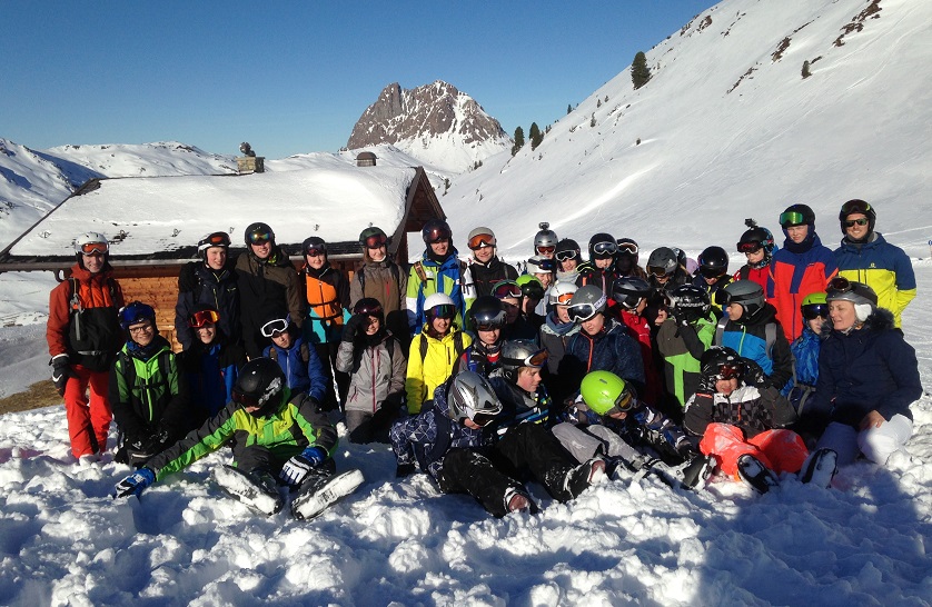 Das Klassen bergreifende Skiprojekt fr die Jahrgangsstufen 6 bis 11 hat seit 30 Jahren Tradition. (Foto: Schule)