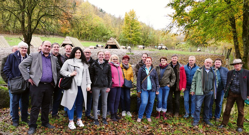 Die Buerliche Erzeugergemeinschaft Schwbisch Hall war Ziel der Gste aus dem Westerwald. (Foto: Kreisverwaltung AItenkirchen)