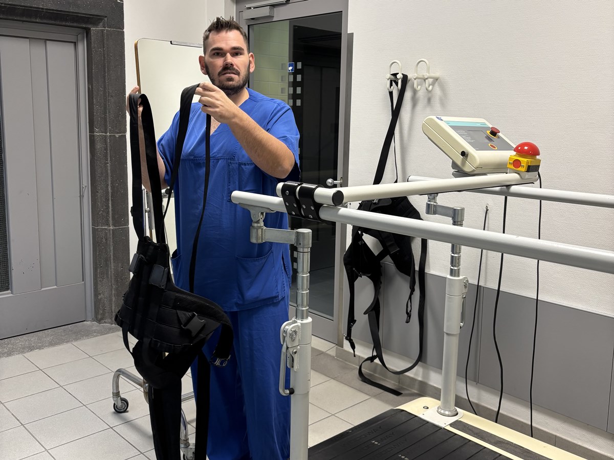 Teamleiter Patrick Koch bot fr Interessierte Fhrungen durch die Physiotherapie 
an. (Foto: BDH-Klinik Vallendar)