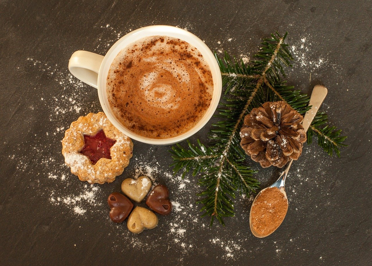 Der VdK-Ortsverband Bad Hnningen-Rheinbrohl ldt ein zur Vorweihnachtsfeier. (Symbolfoto)