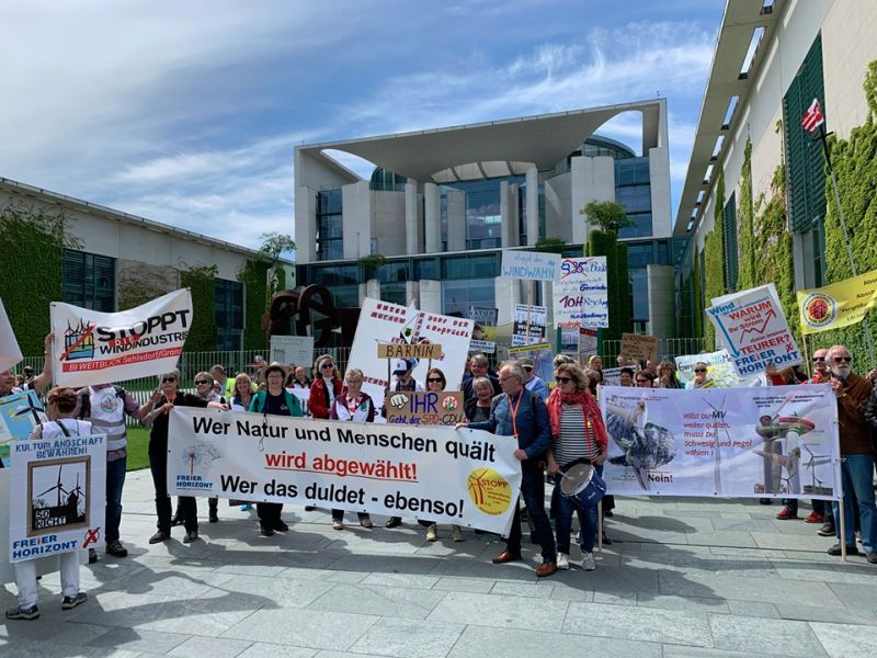 Protestdemonstration in Berlin. Foto: BI 7-Wege-Gegenwind e.V.