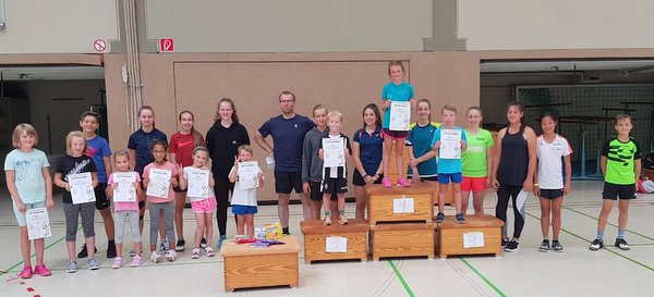 Der Badminton-Nachwuchs der DJK Gebhardshain-Steinebach traf sich zu einer besonderen Olympiade. (Foto: Verein)
