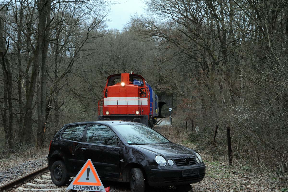 Lschzge aus Puderbach und Oberlahr bten Zusammenarbeit: Bahnunfall als Szenario