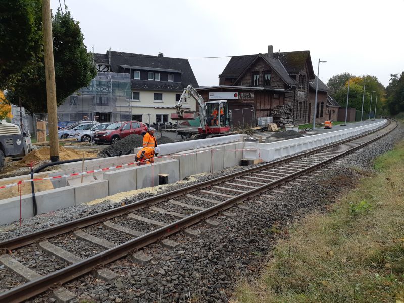 Umfangreiche Modernisierungsarbeiten am Bahnhof Dernbach sind abgeschlossen. Foto: privat