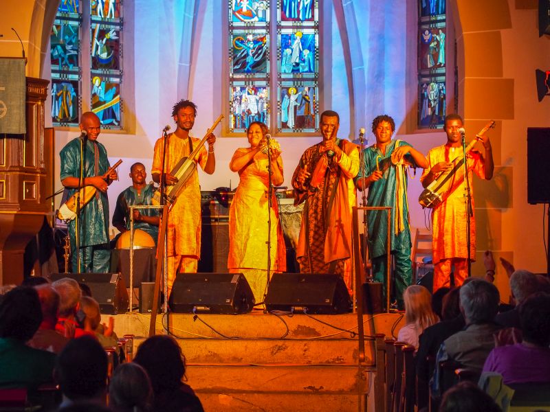 Musiker aus Afrika sind immer ein Hhepunkt bei Musik in alten Dorfkirchen. Foto: Veranstalter