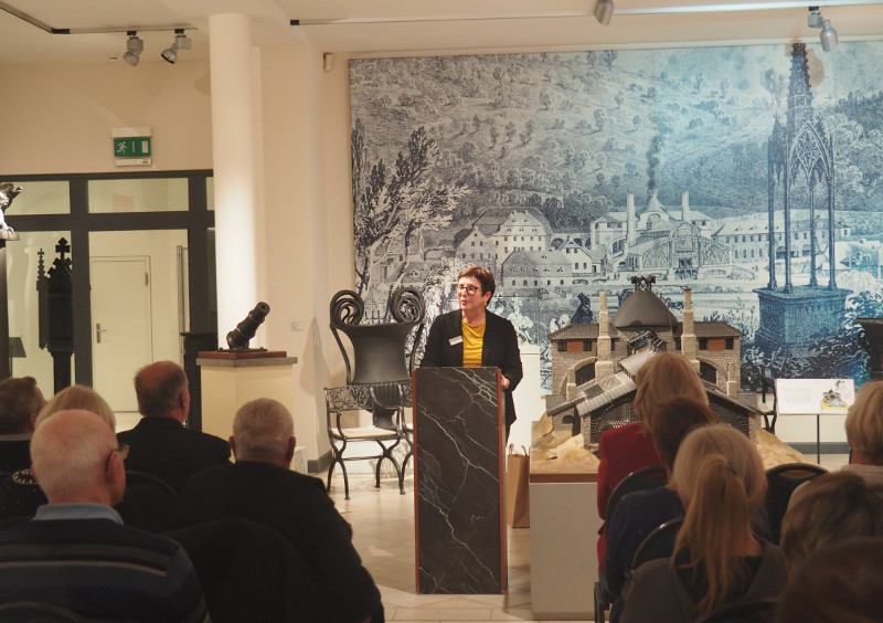 Barbara Friedhofen blickte auf 19 erfolgreiche Jahre Eisenkunstguss-Museum im Schloss Sayn zurck. Foto: Stadt Bendorf
