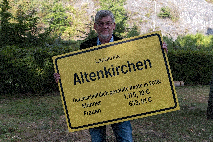 Bernd Becker,  Vorsitzender DGB Kreisverband Altenkirchen, auf einer Veranstaltung des DGB mit den aktuellen Zahlen fr den Landkreis. (Foto: DGB)