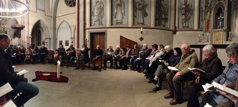 In der Betzdorfer Pfarrkirche trafen sich de Glubigen zur Andacht in der Fastenzeit. Foto: Privat