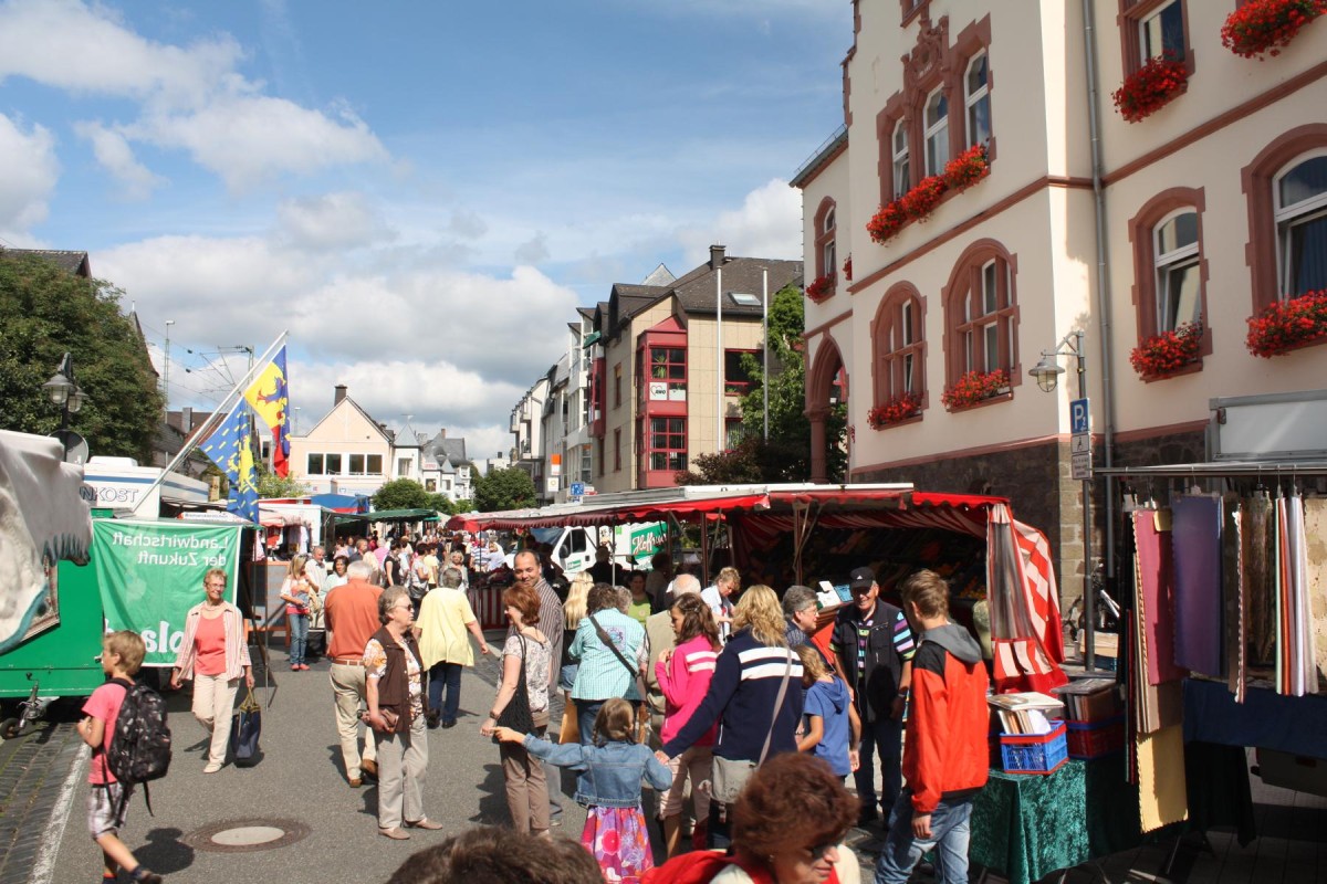 Betzdorfer Wochenmarkt (Foto: Marc Rosenkranz)
