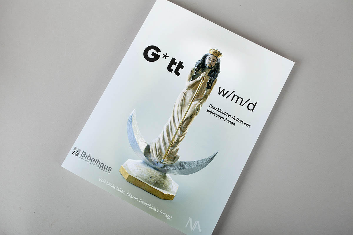 Buchtipp: G*tt w/m/d" von Veit Dinkelaker und Martin Peilstcker 