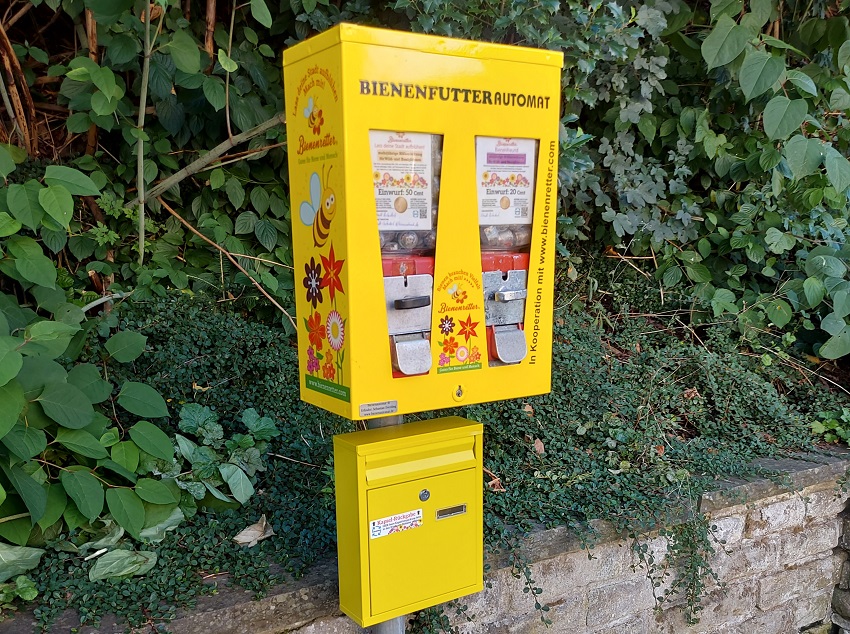 Betzdorf hat jetzt einen Bienenfutterautomaten