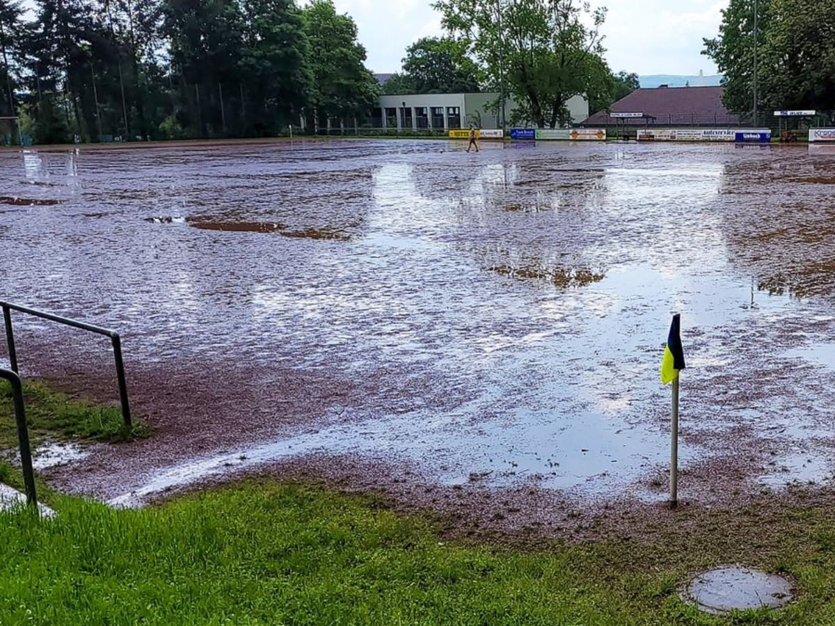 Pappelstadion Neuwied-Irlich (Foto: Klaus Oost)