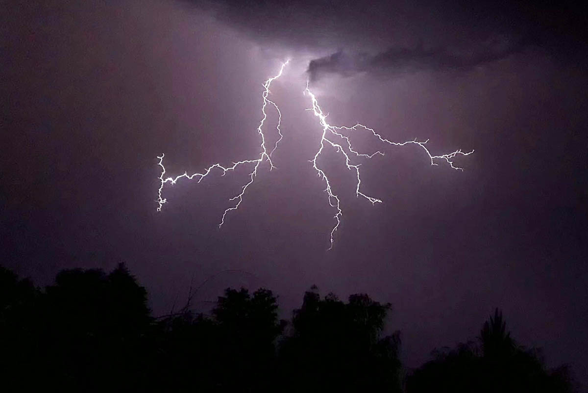 Westerwaldwetter: Tief Yap bringt Regen und Gewitter