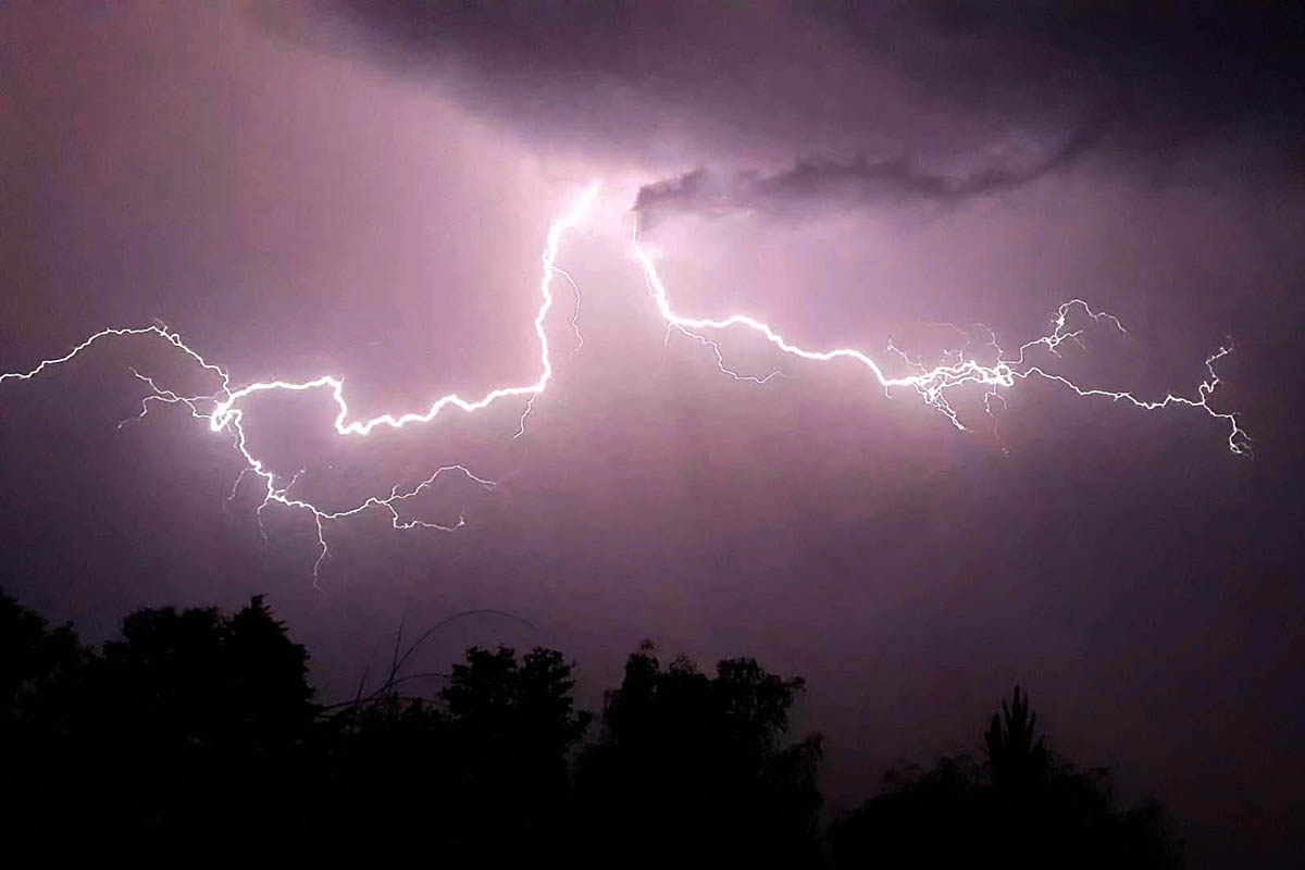 Am Donnerstag und Freitag kann es heftige Gewitter geben. Foto: Wolfgang Tischler