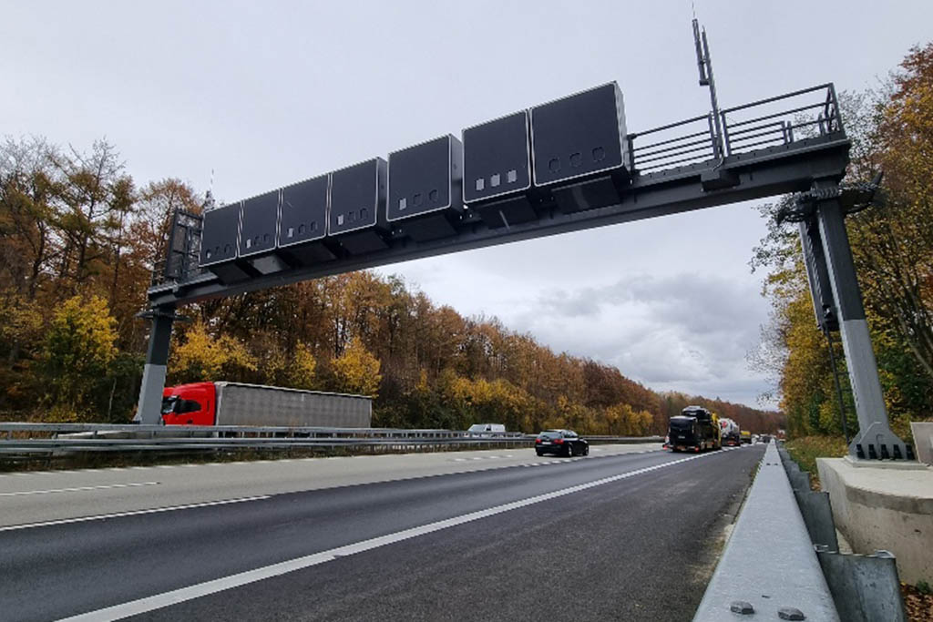 Die neue Blitzanlage. Foto: Polizei