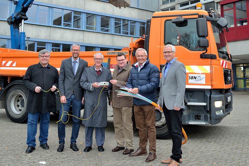 Glasfaseranbindung fr alle Schulen im Kreis Neuwied