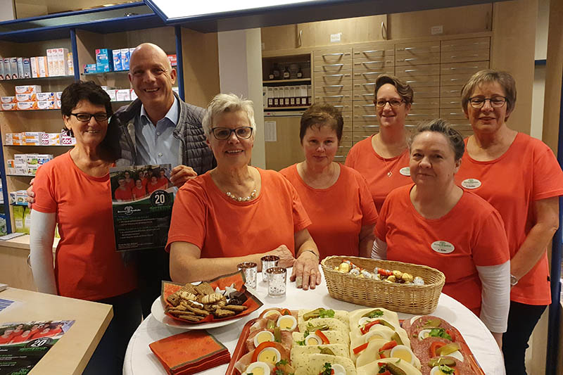 20-jhriges Jubilum bei der Brunnen Apotheke in Windhagen