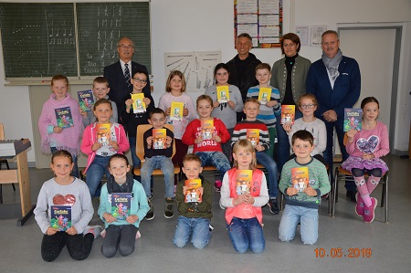 Rotary Club Westerwald schenkt Schlern Bcher