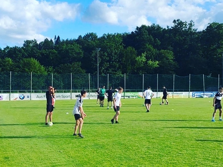 Eindruck eines Fuballspiels im Stadion Auf dem Bhl. (Archivfoto) 