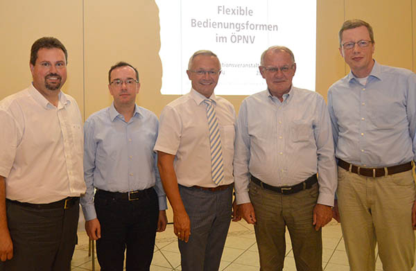 Von links: Michael Christ, Daniel Junghans, Achim Hallerbach, Ralph Hintz und Dr. Holger Jansen. Foto: Kreisverwaltung 