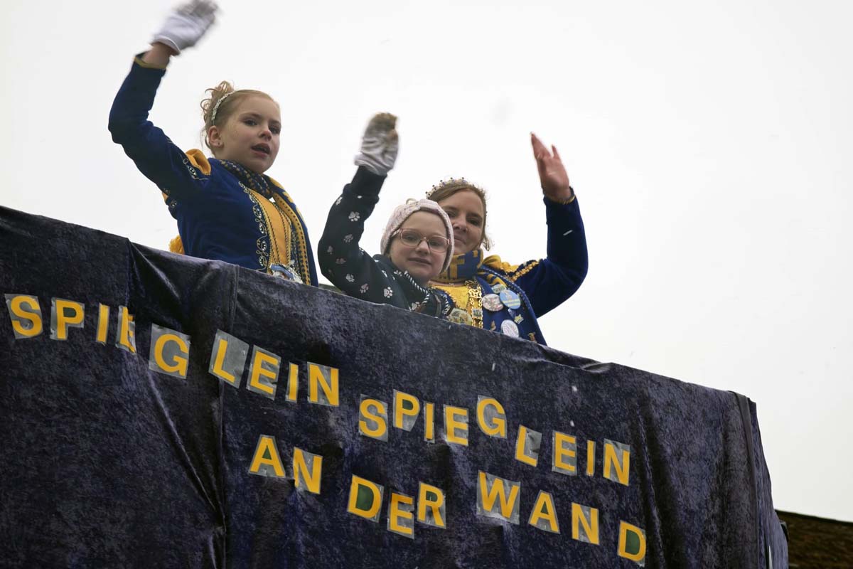 Kinderprinzessin Alissia, Hofdame Sofie-Lou und Prinzessin Rowena I. (Fotos: kk�)