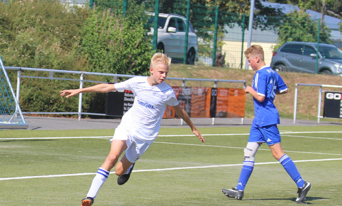 Der stark aufspielende Fynn Schlatter nach seinem zweiten Treffer in Wirges. (Foto: JSG Wisserland) 