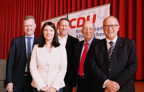 Der neue geschftsfhrende Vorstand des CDU-Kreisverbandes: (von links) Uwe Geisinger, Sarah Baldus, Joachim Brenner, Michael Wschenbach und Dr. Peter Enders. (Fotos: Regina Steinhauer)