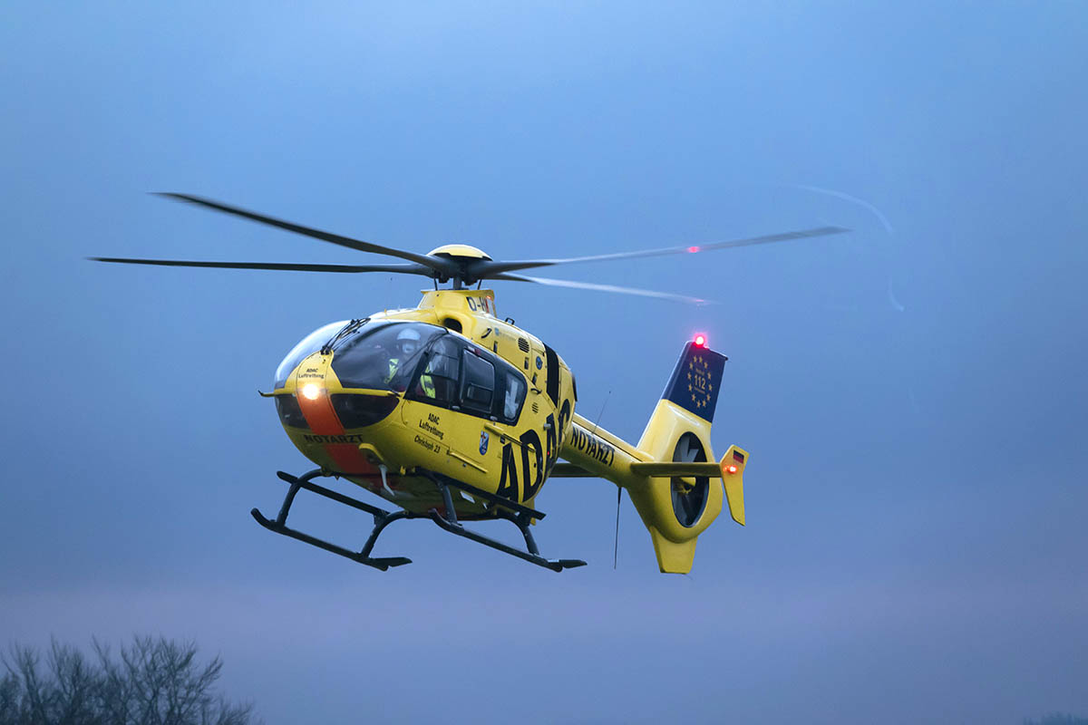 Unfall zwischen Neustadt/Wied und Robach: Kradfahrer erleidet schwere Verletzungen
