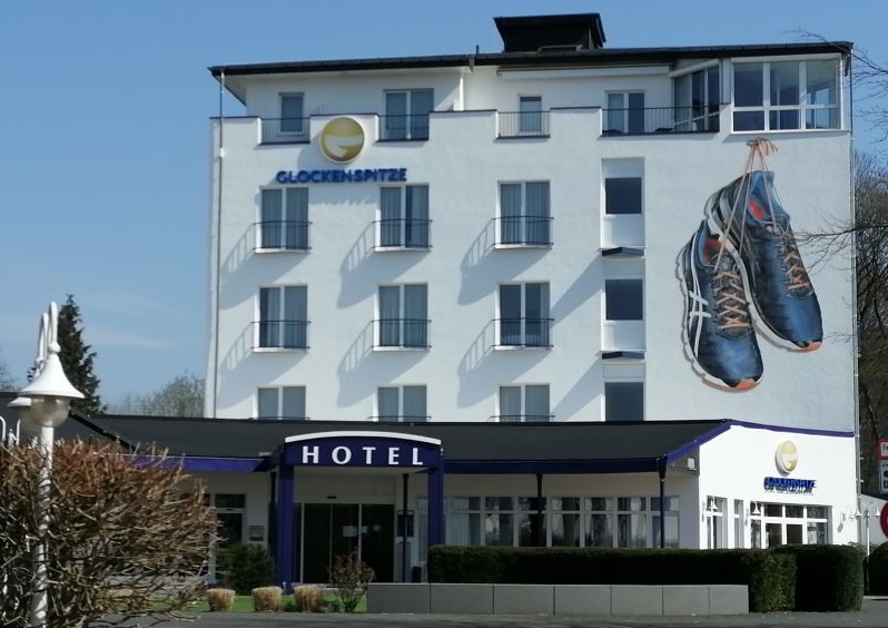 Auch das Hotel Glockenspitze in Altenkirchen wird vom 2. November an geschlossen sein. (Foto: Archiv hak) 