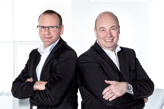Thomas Sting (rechts) verlsst die Data Center Group. Er hatte das Unternehmen gemeinsam mit Ralf Siefen (links) gegrndet, der weiterhin an der Unternehmensspitze steht. (Foto: Data Center Group) 