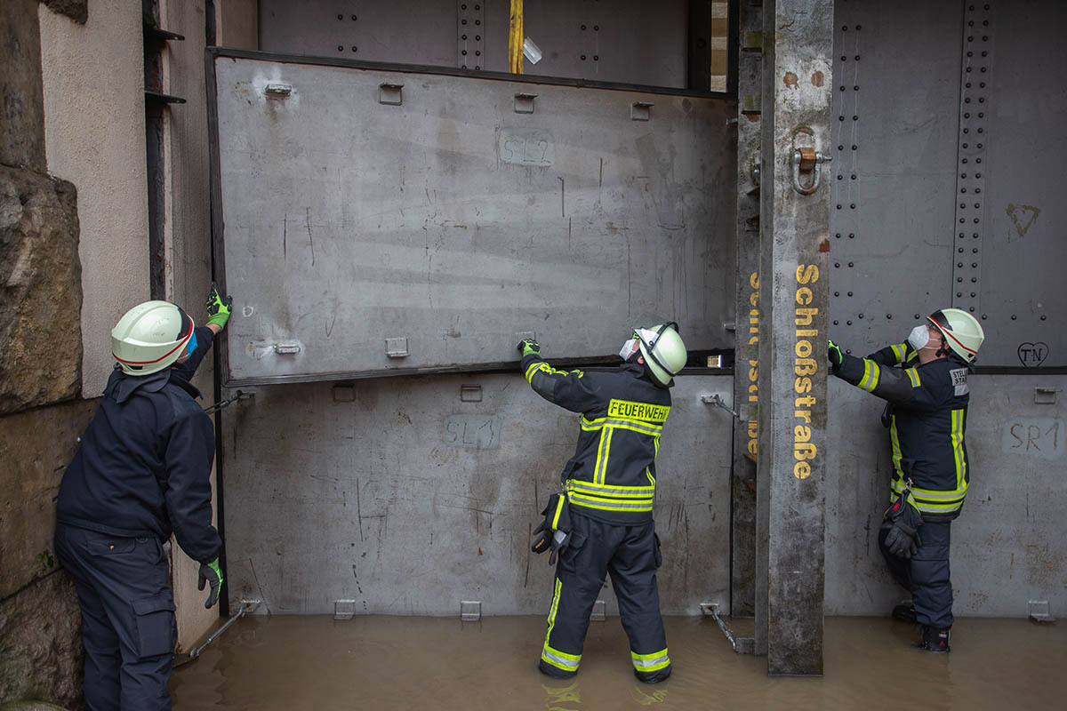 Hochwasser am Rhein wird weiter steigen