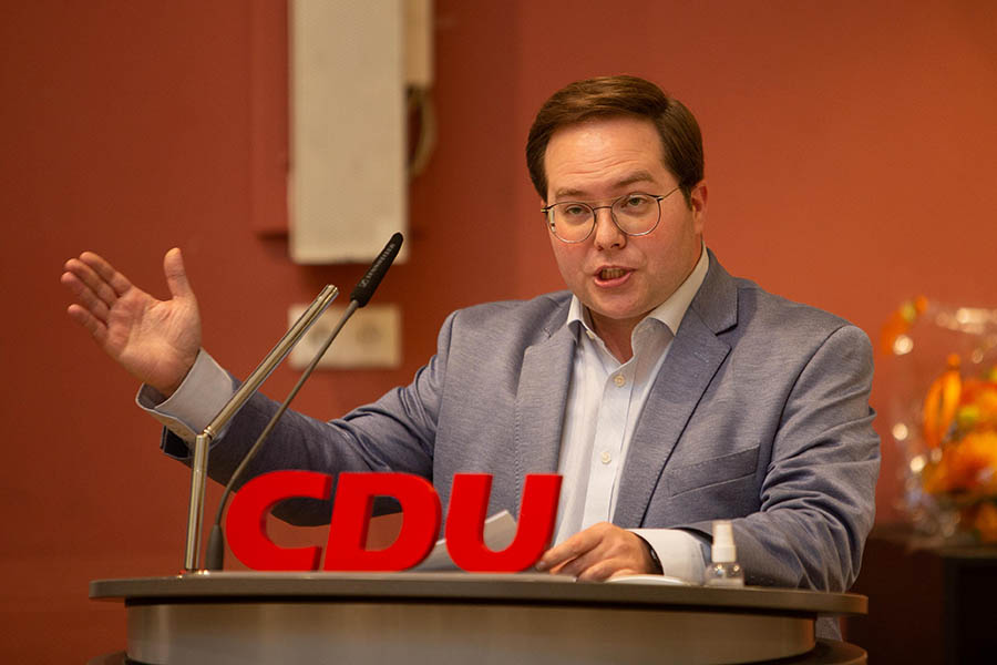 Pascal Badziong ist der Landtagskandidat der CDU. Fotos: Eckhard Schwabe