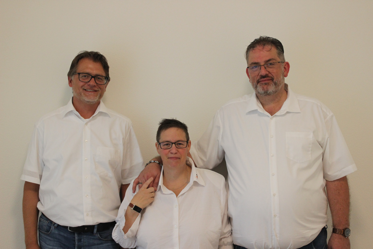 Geschäftsführer Karsten Weber mit seiner Ehefrau Miriam Weber und Prokurist Christian Böhmer (v.r.) (Fotos: Jennifer Patt)