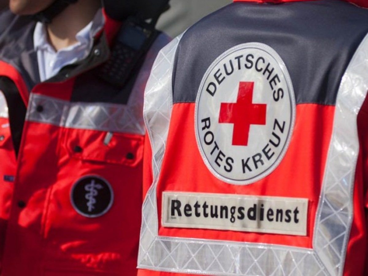 Radfahrerin in Bendorf gestürzt: Rettungskräfte im Einsatz