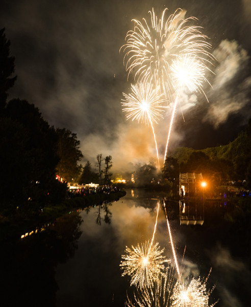 Wied in Flammen - Grofeuerwerk vor einzigartiger Kulisse