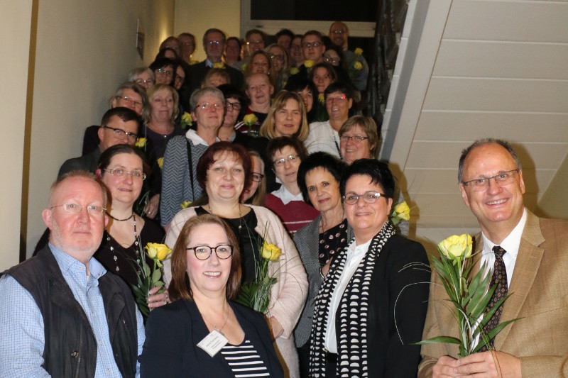 1.020 Dienstjahre summierten sich bei der diesjhrigen feierlichen Ehrung der Dienstjubilare im Herz-Jesu-Krankenhaus Dernbach. Foto: Privat
