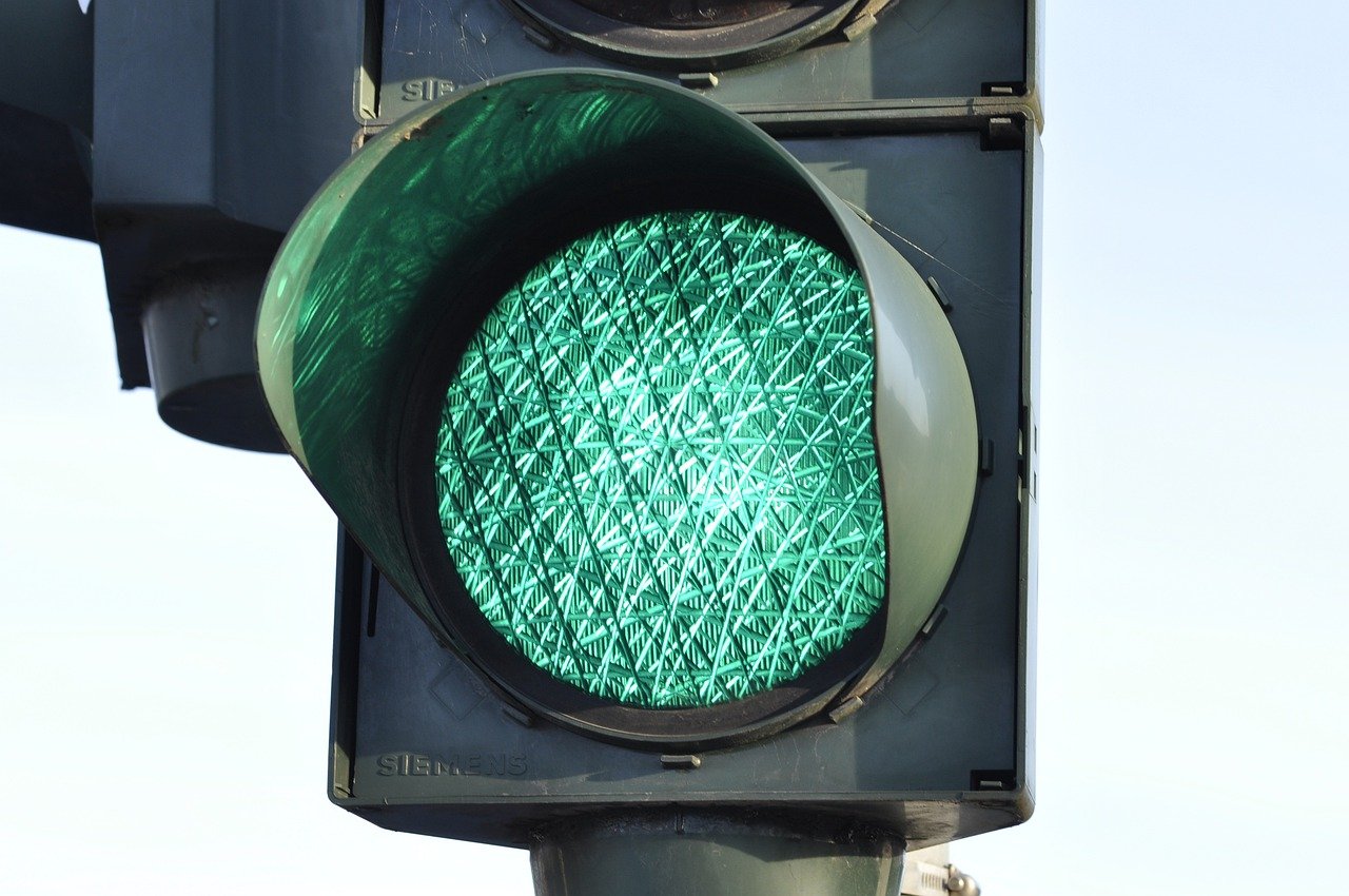 Neue Ampel auf der Neuwieder Strae in Dierdorf: Bau wird unterbrochen