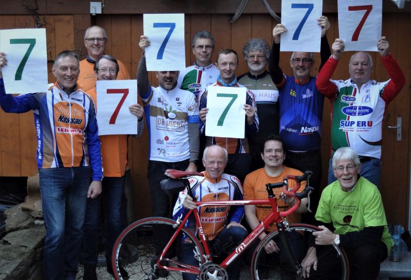 777.777 Kilometer fr die deutsch-franzsische Freundschaft auf dem Rennrad  dieses einzigartige Jubilum darf die Equipe France im Juni bei ihrer Grande-Region-Rundfahrt feiern (hier der deutsche Teil der Equipe). Foto: privat 