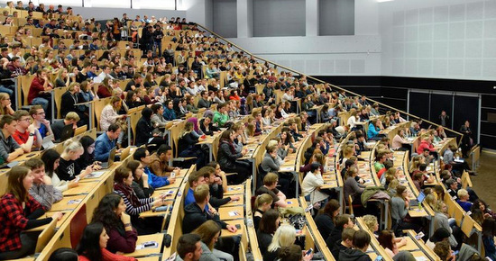 Die Universitt Siegen bietet Interessierten vom 21. bis 28. Januar in den Wochen der Studienorientierung (WodStog) die Mglichkeit, sich ber ein Studium zu informieren. (Foto: Universitt Siegen)