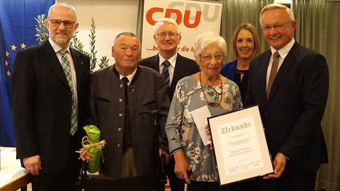 Von links: Alfons Muhoff, Horst Nubaum, Dr. Heinz Schmitz, Marianne Nubaum, Ellen Demuth, MdL und Achim Hallerbach. Foto: privat