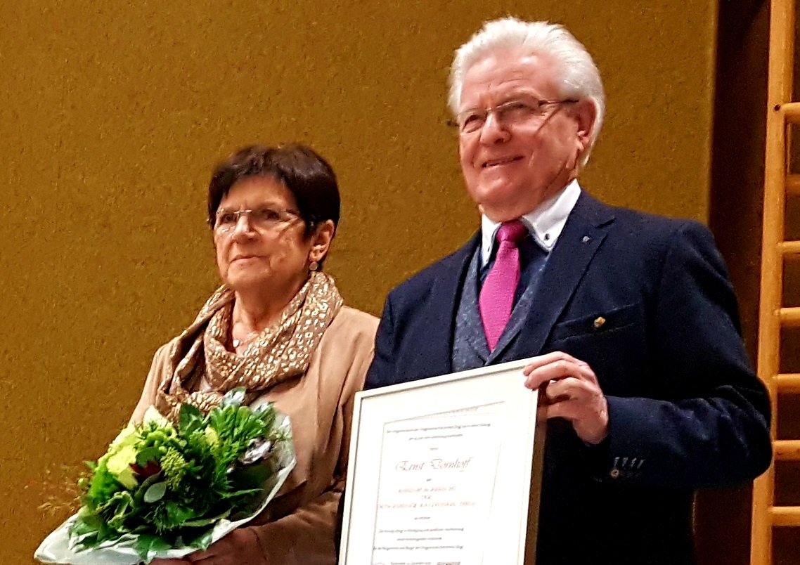 Ehrenbrger Ernst Dornhoff mit seiner Gattin Birgit. (Foto: privat)