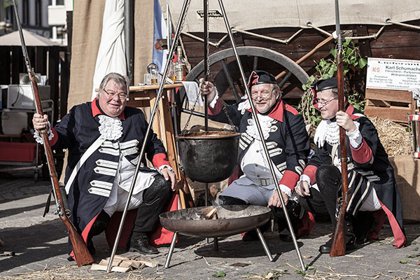 Das historische Heerlager der Ehrengarde ist immer ein Anziehungspunkt. Foto: Stadt Neuwied