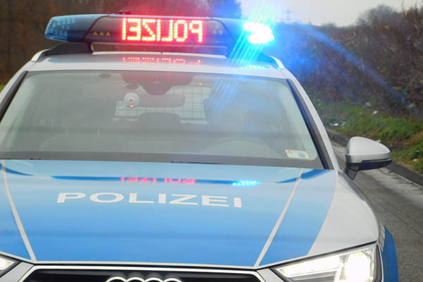 94-jhriger Rollstuhlfahrer als Geisterfahrer auf der B 42