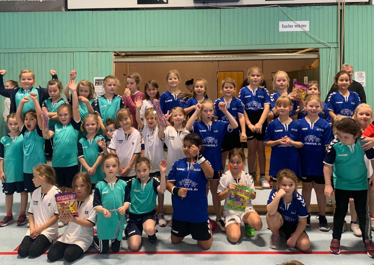 Mini-Handballerinnen wachsen beim Turnier in Engers ber sich hinaus